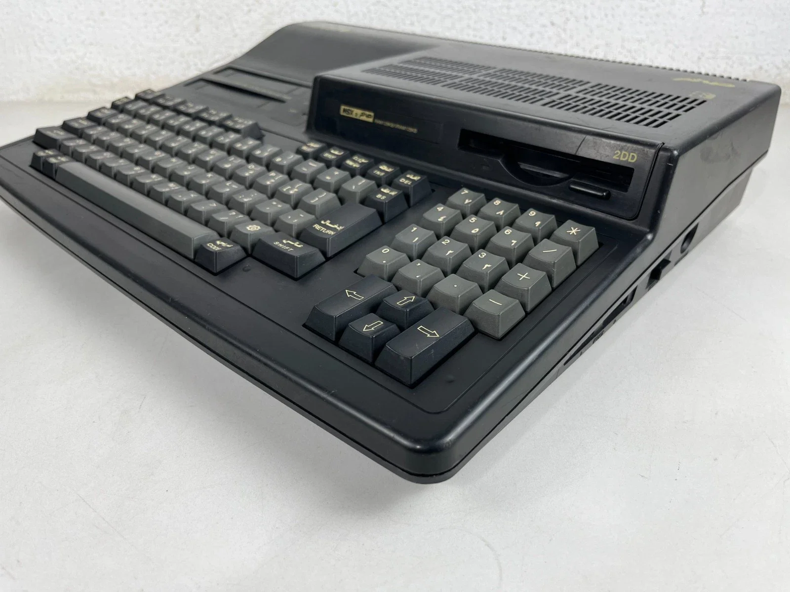Sanyo Wavy Computer AX370
