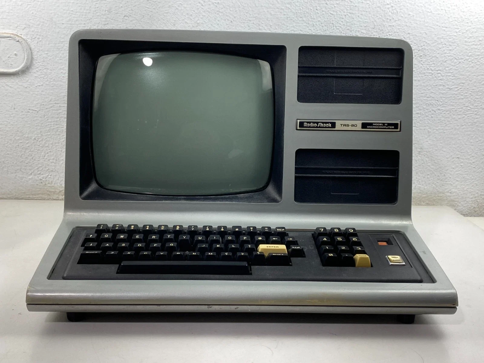 Tandy TRS-80 Model III Computer
