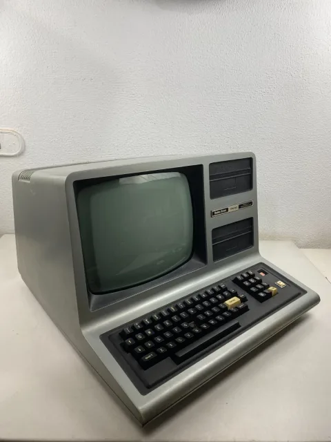 Tandy TRS-80 Model III Computer