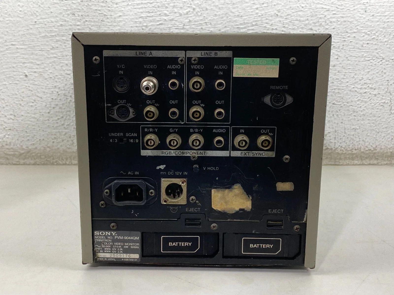 Sony PVM-9044QM Professional Monitor 9-inch