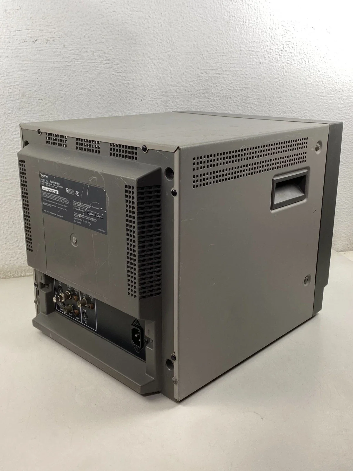 Sony PVM-14N5U Monitor