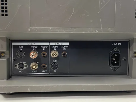 Sony PVM-14N5U Monitor