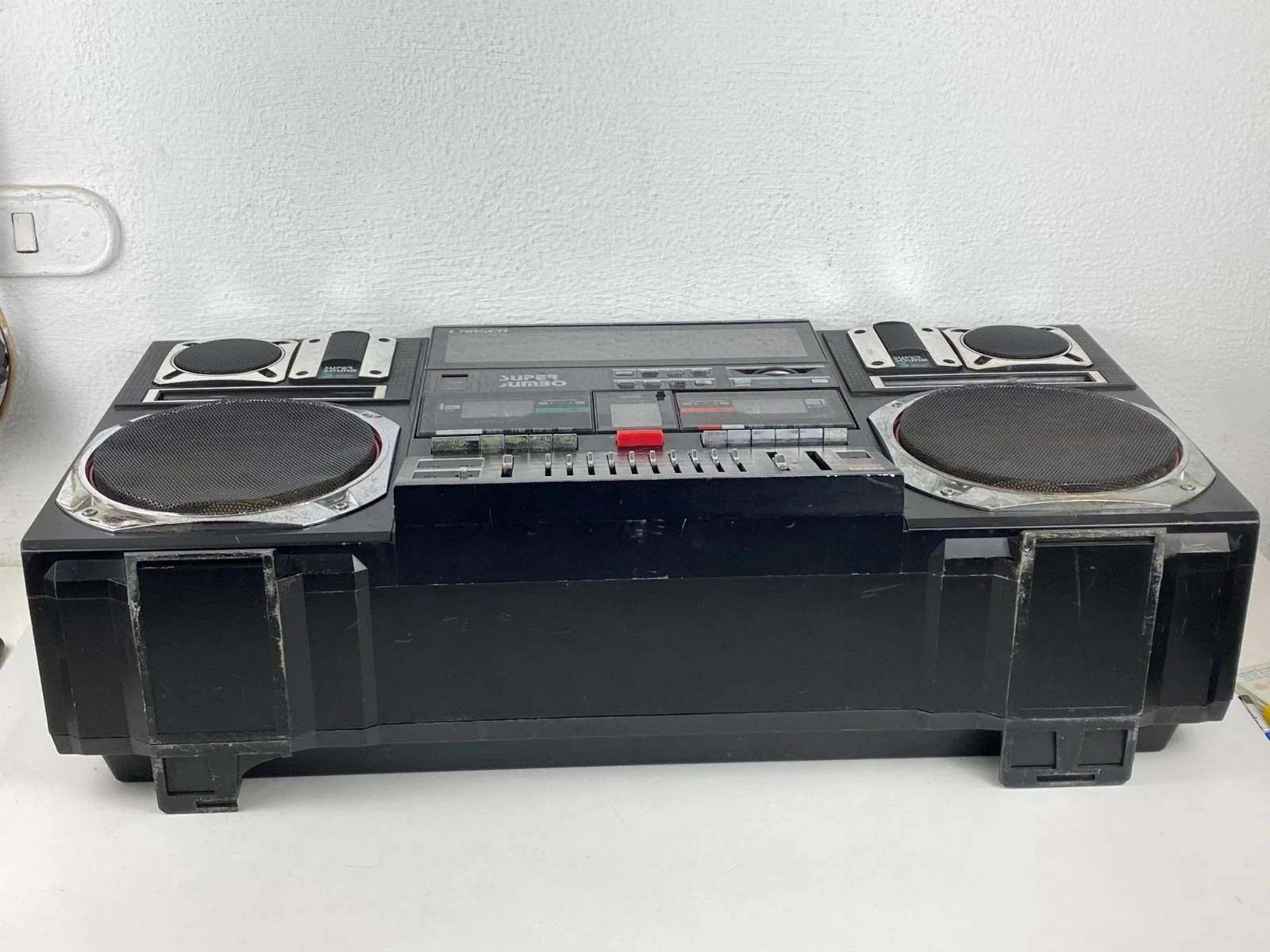 LARSEN Q-100 Boombox