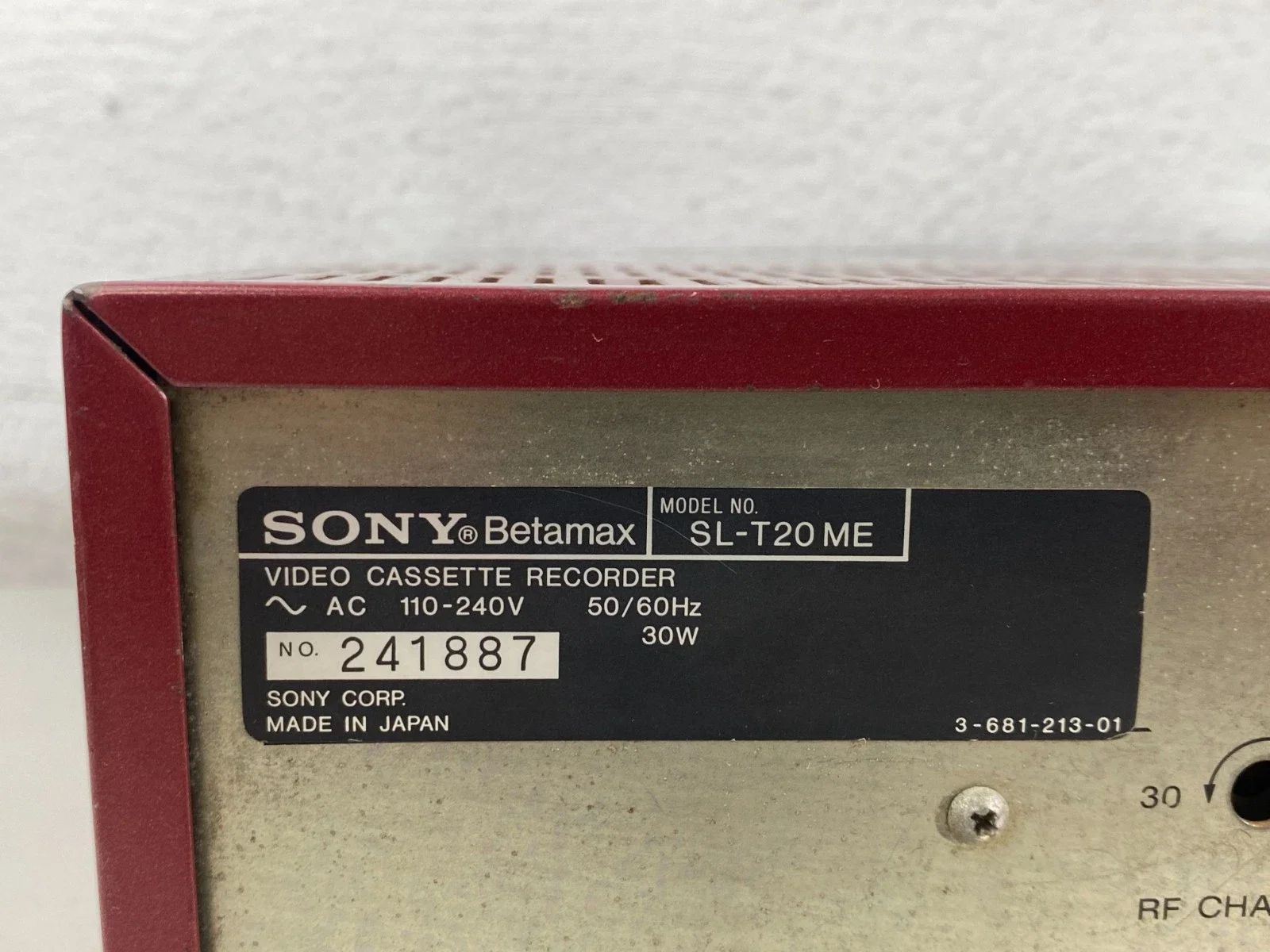 Sony SL-T20ME Betamax Video Cassette Recorder