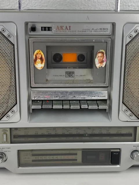 AKAI AJ 530 Boombox