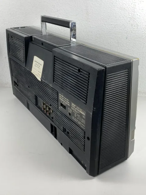 AKAI AJ 530 Boombox