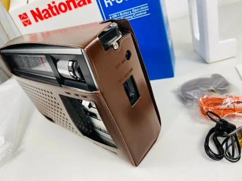 National Panasonic R-312II Portable Radio