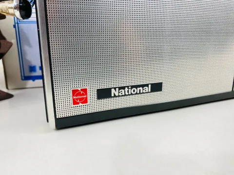 National Panasonic R-312II Portable Radio