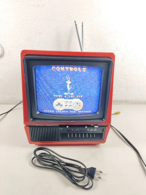 Mitsubishi CB-100QD TV 9-inch