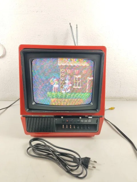 Mitsubishi CB-100QD TV 9-inch