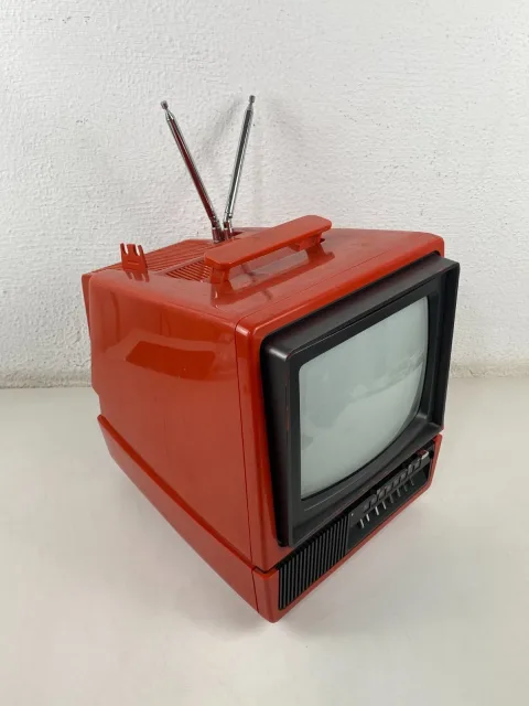 Mitsubishi CB-100QD TV 9-inch