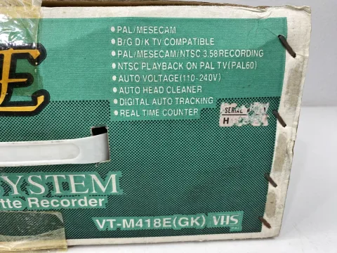Hitachi M-418E VHS Video Cassette Recorder