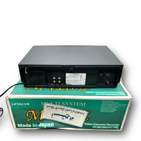Hitachi M-418E VHS Video Cassette Recorder