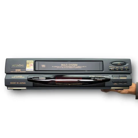 Hitachi M-418E VHS Video Cassette Recorder