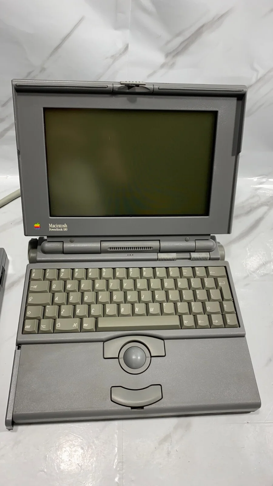 Apple PowerBook 180 M4440 Laptop