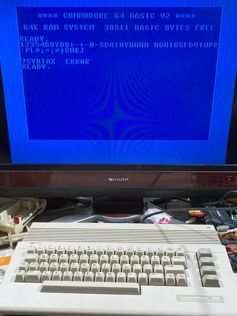 Commodore 64C Personal Computer