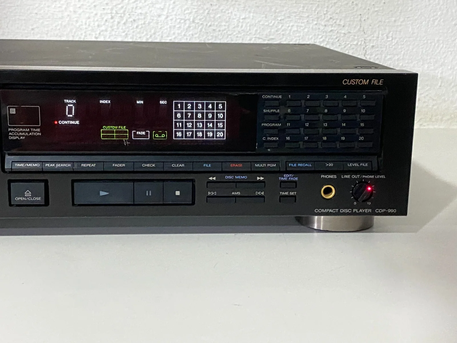 Sony CDP-990 CD Player