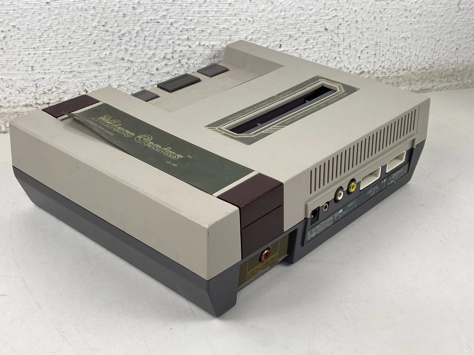 Micro Genius IQ-701 Video Game Console