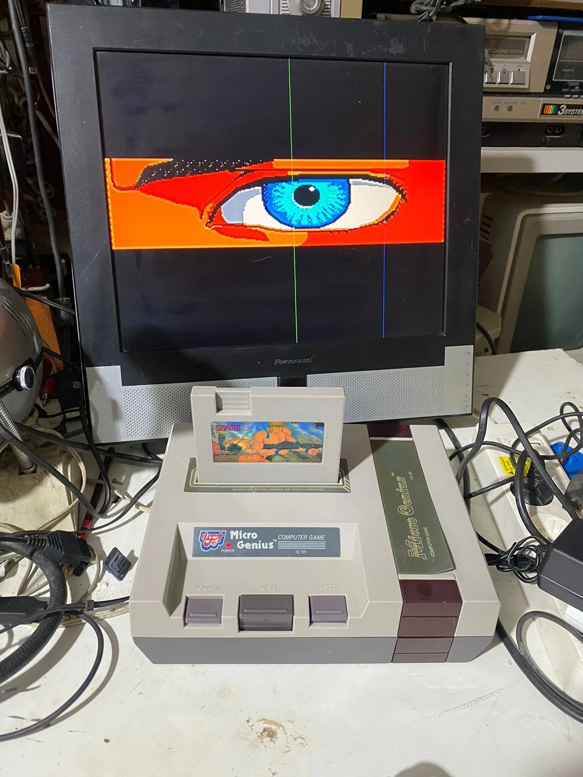 Micro Genius IQ-701 Video Game Console