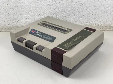 Micro Genius IQ-701 Video Game Console
