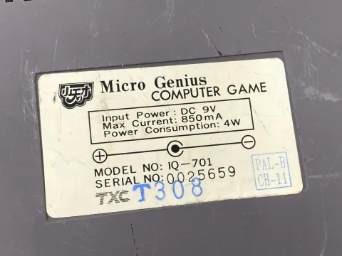 Micro Genius IQ-701 Video Game Console