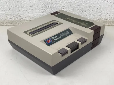 Micro Genius IQ-701 Video Game Console
