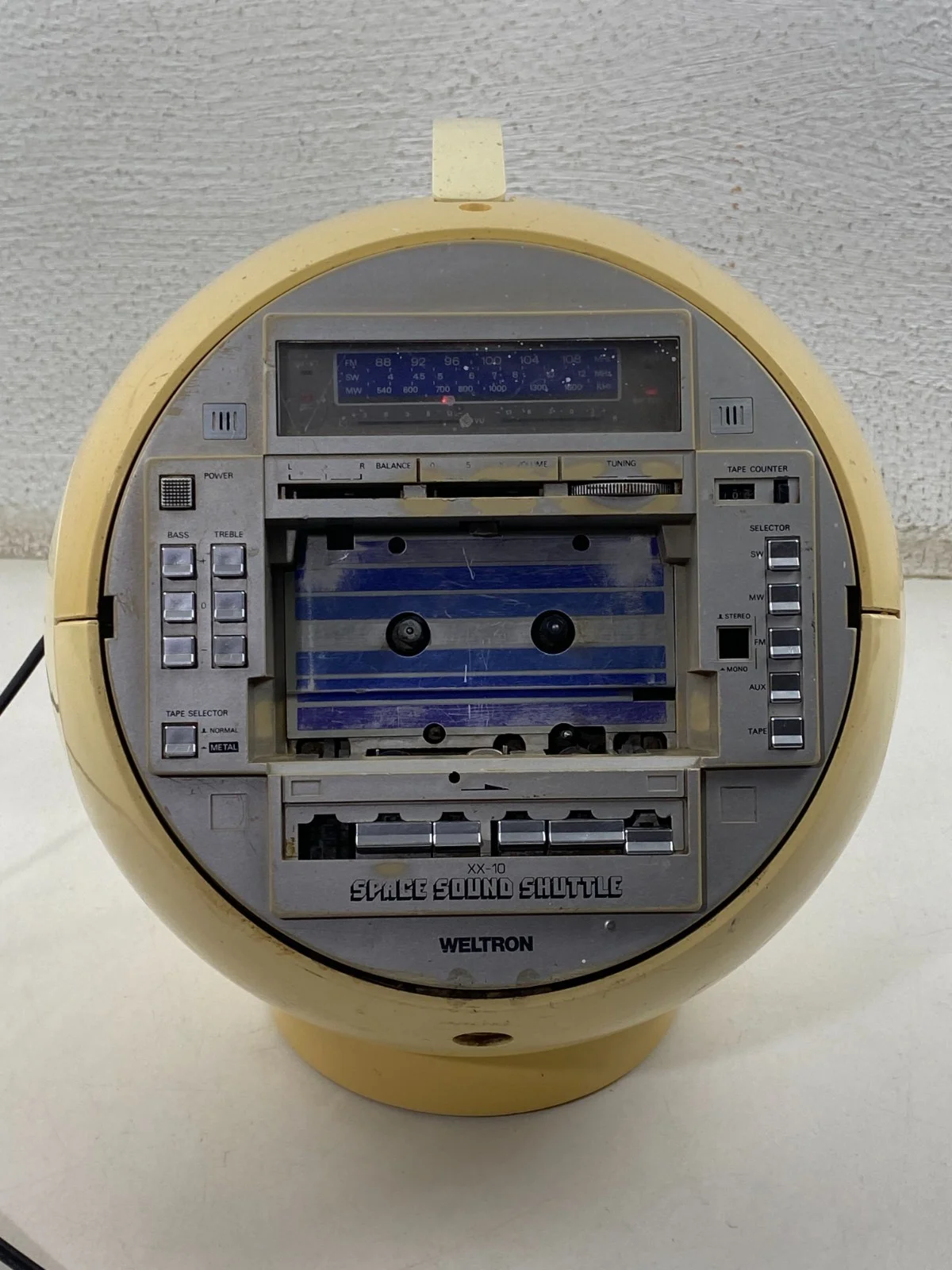 Weltron XX-10 Radio Cassette Recorder