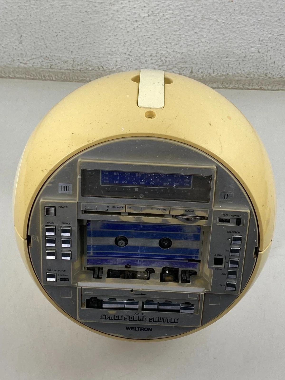 Weltron XX-10 Radio Cassette Recorder