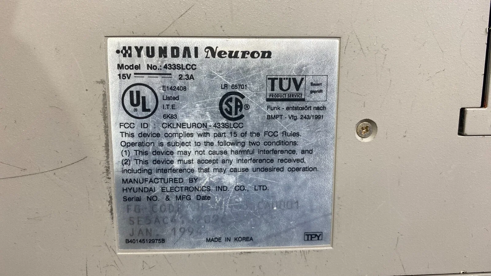 Hyundai Neuron 433 SLCC Laptop