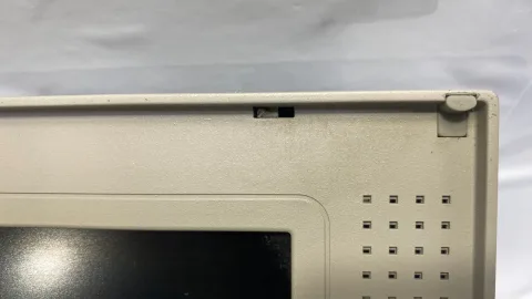 Hyundai Neuron 433 SLCC Laptop
