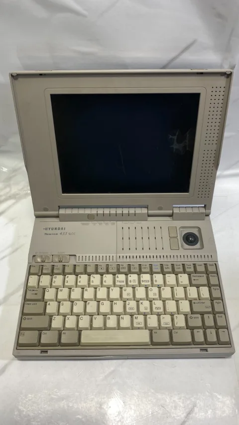 Hyundai Neuron 433 SLCC Laptop