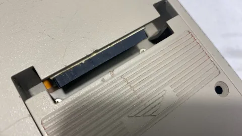 Hyundai Neuron 433 SLCC Laptop