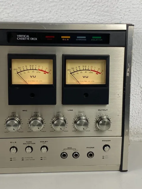 AKAI GXC-510D Vertical Cassette Deck