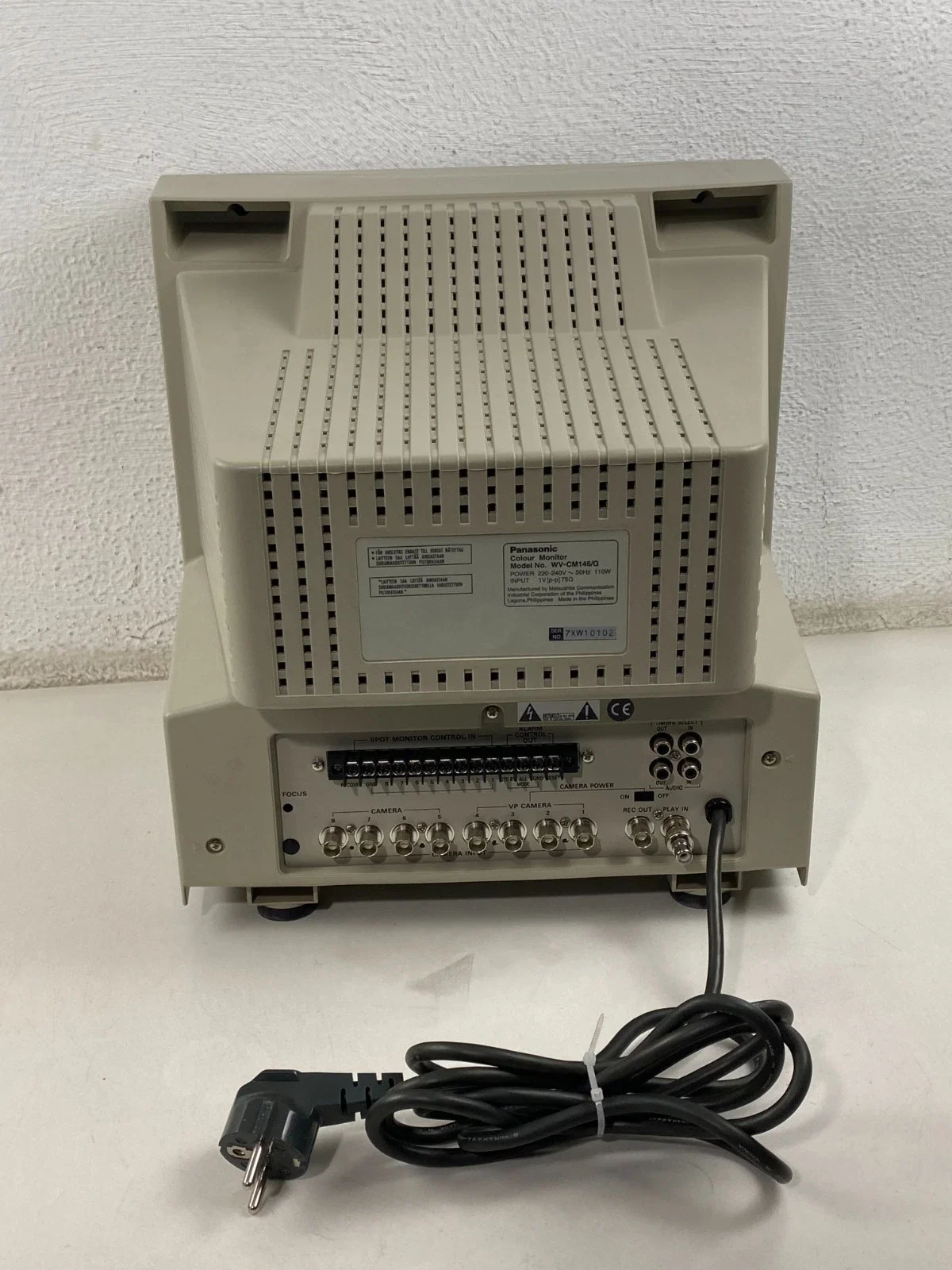Panasonic WV-CM146/G Video Monitor 14-inch