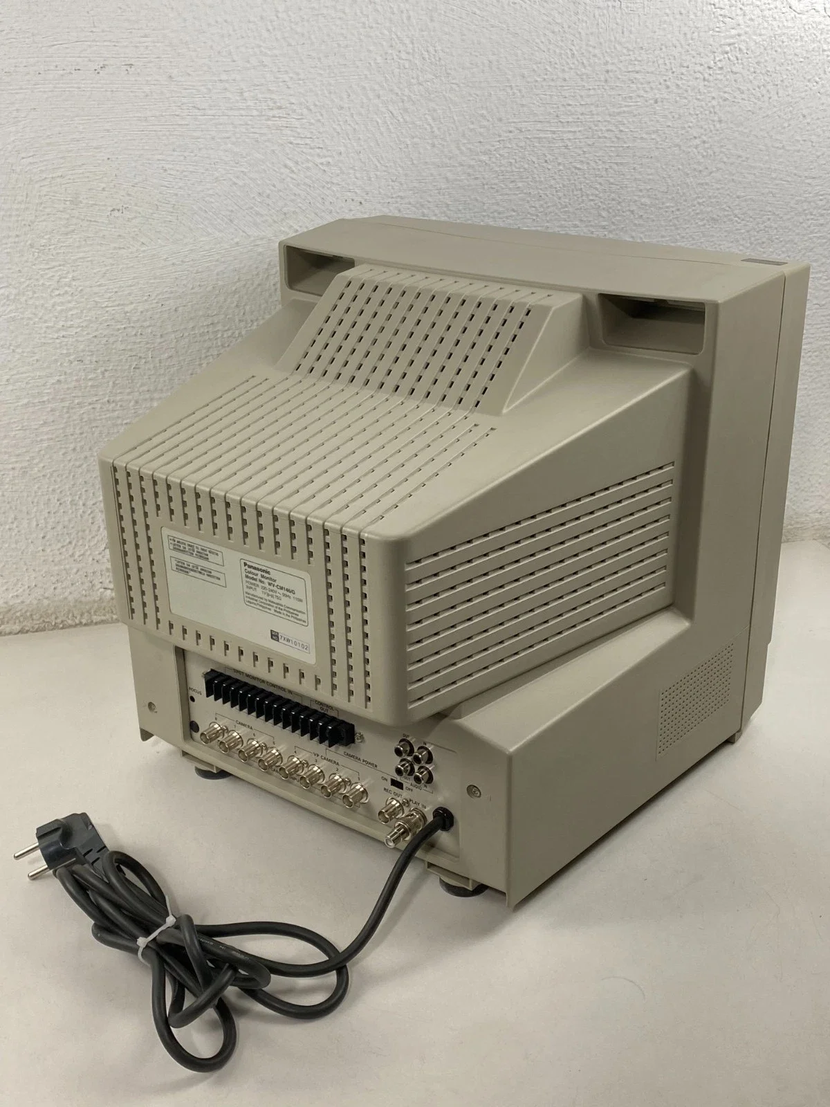 Panasonic WV-CM146/G Video Monitor 14-inch