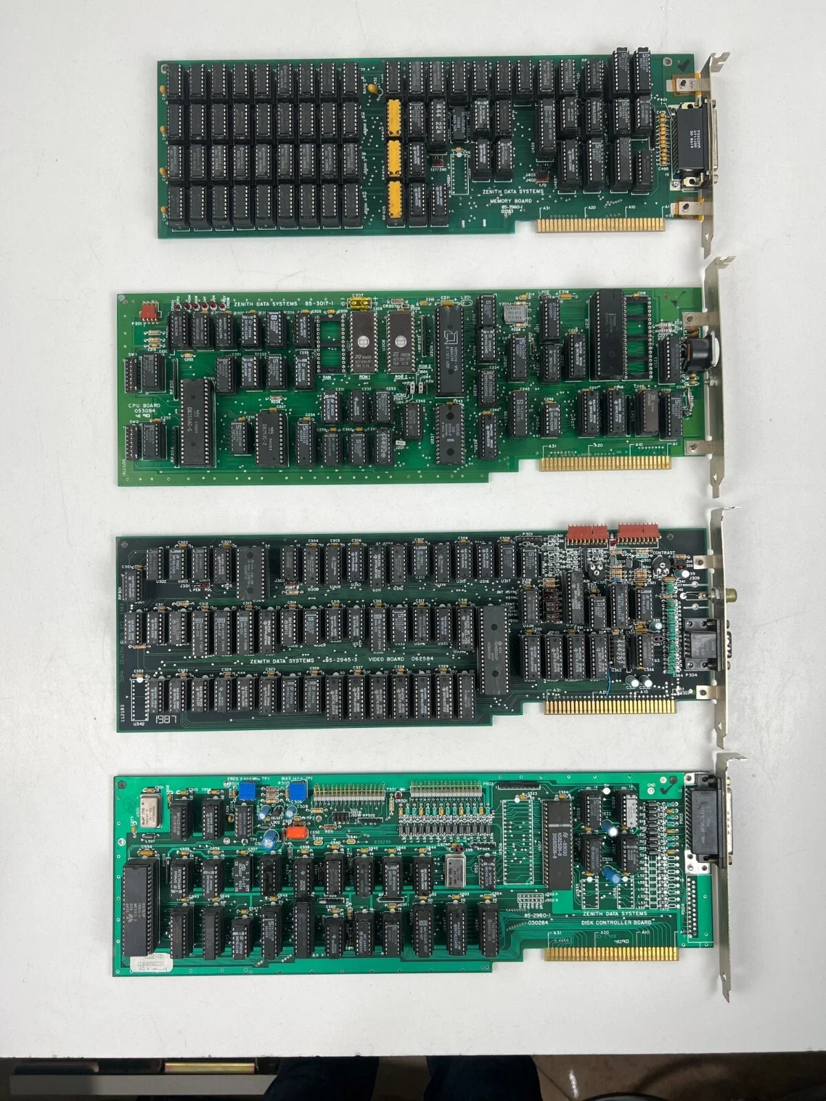 Heathkit Educational Systems EZ-150 Computer