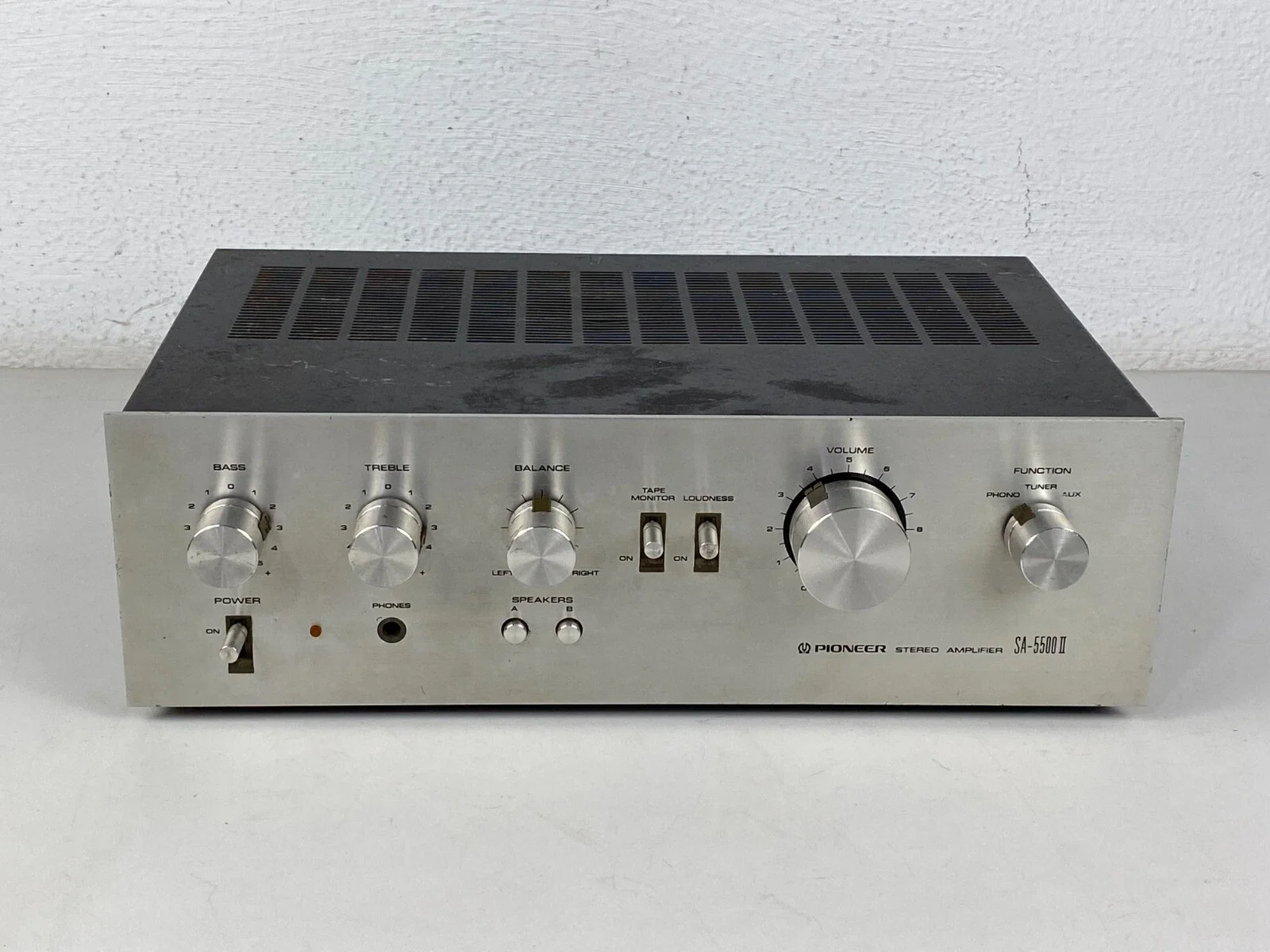 Pioneer SA-5500 II Integrated Amplifier