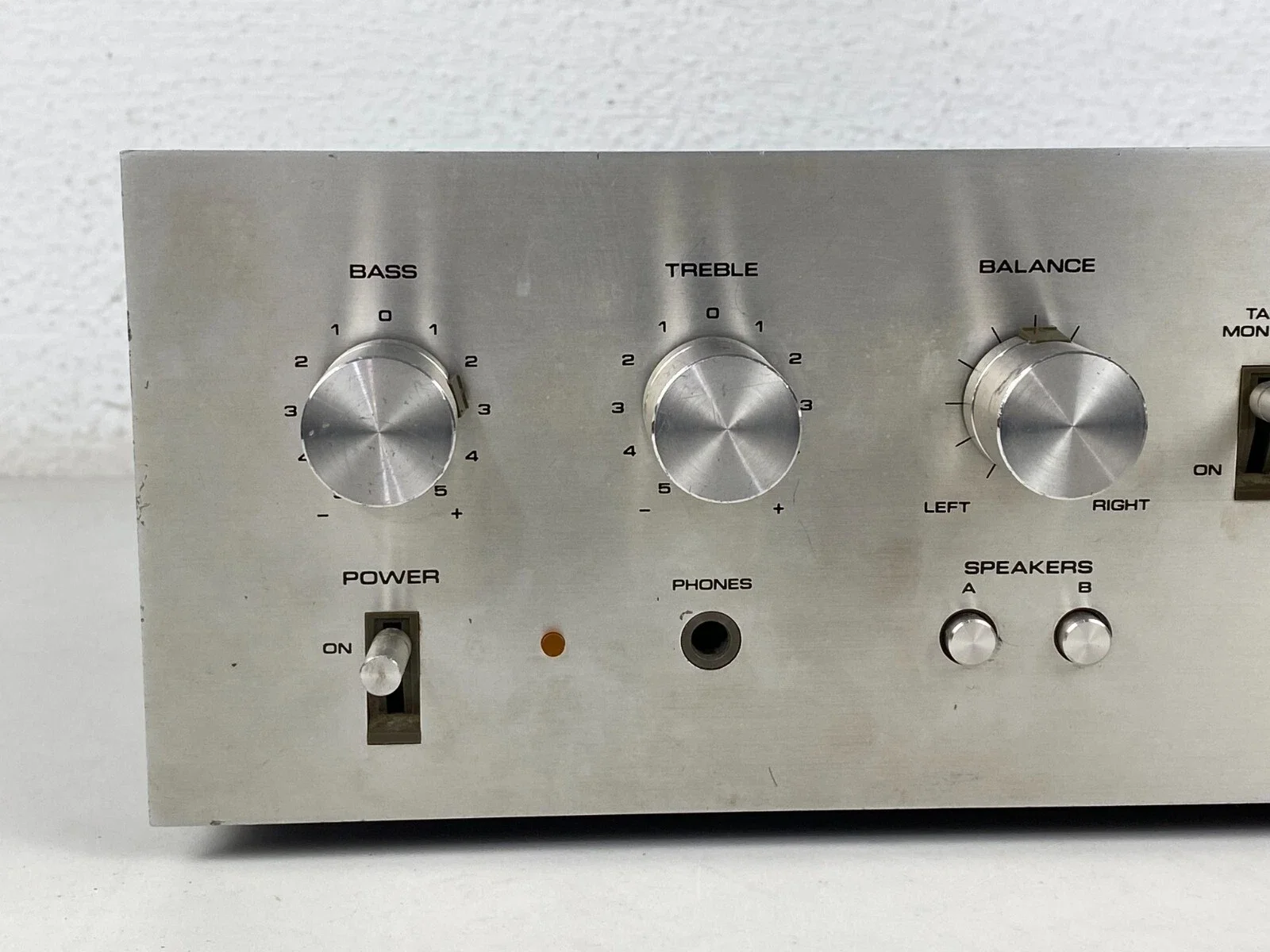 Pioneer SA-5500 II Integrated Amplifier