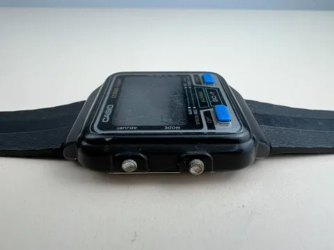 Casio GC-7 251 Game Watch