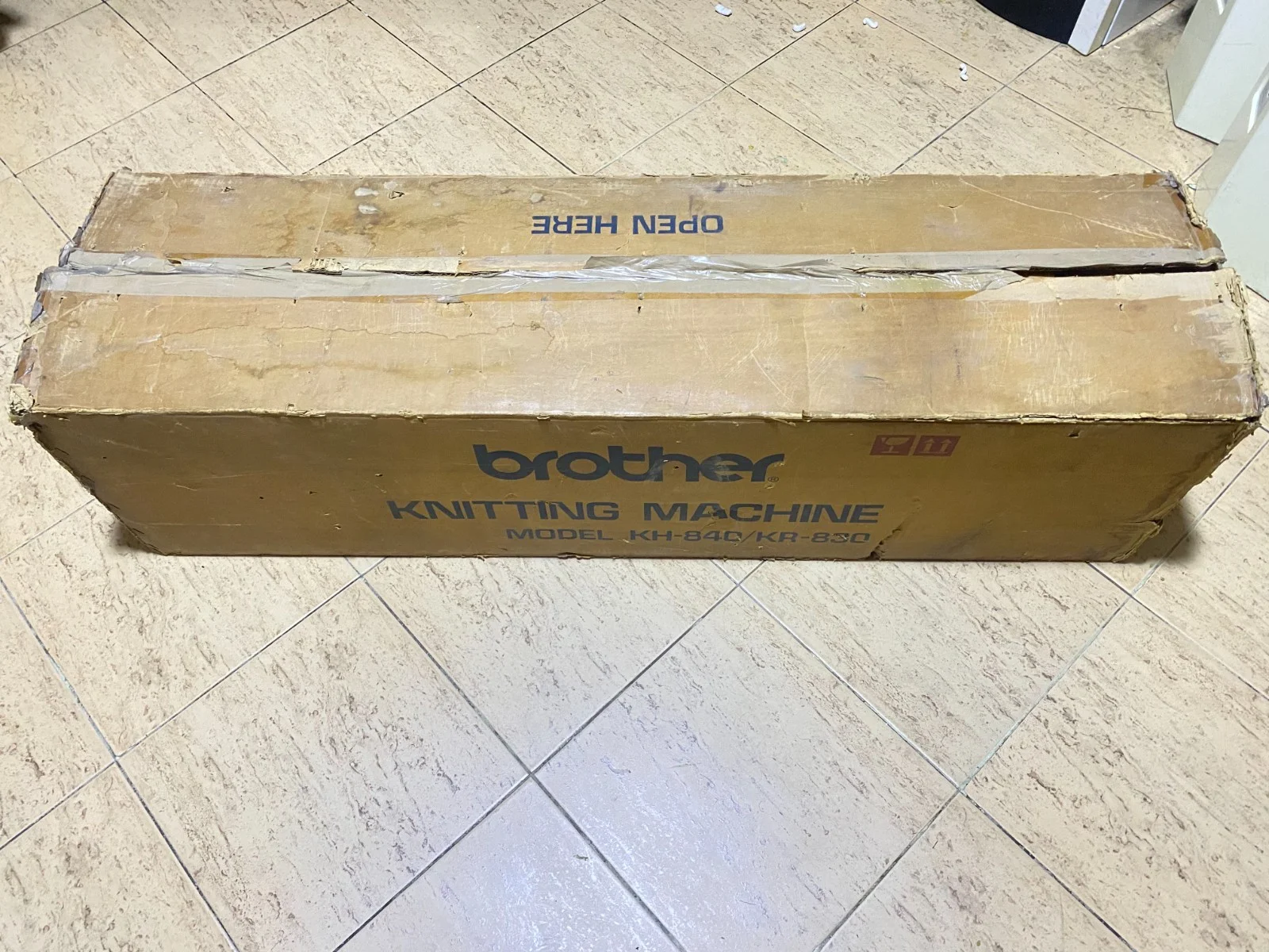 Brother KH-840/KR-830 Knitting Machine
