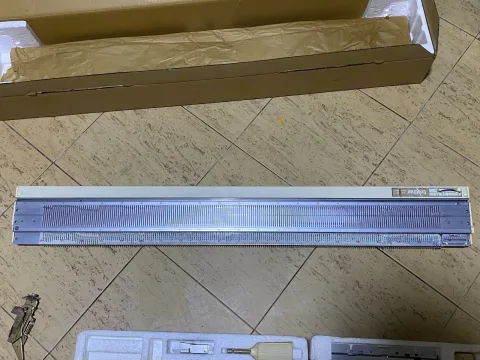 Brother KH-840/KR-830 Knitting Machine