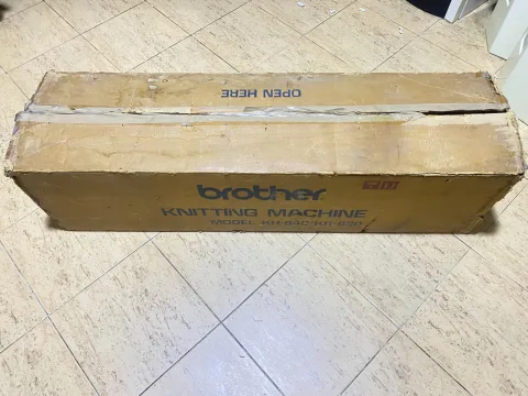 Brother KH-840/KR-830 Knitting Machine
