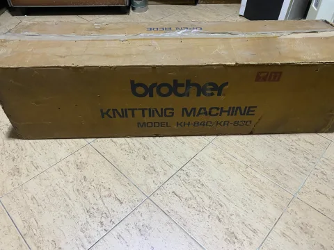 Brother KH-840/KR-830 Knitting Machine