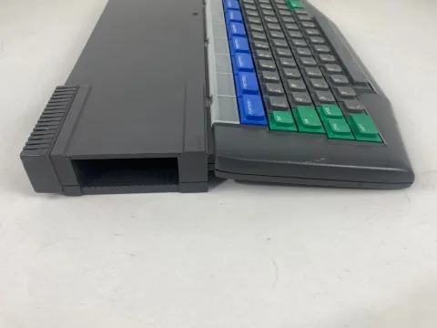 نظام كمبيوتر منزلي إنتربرايز 64