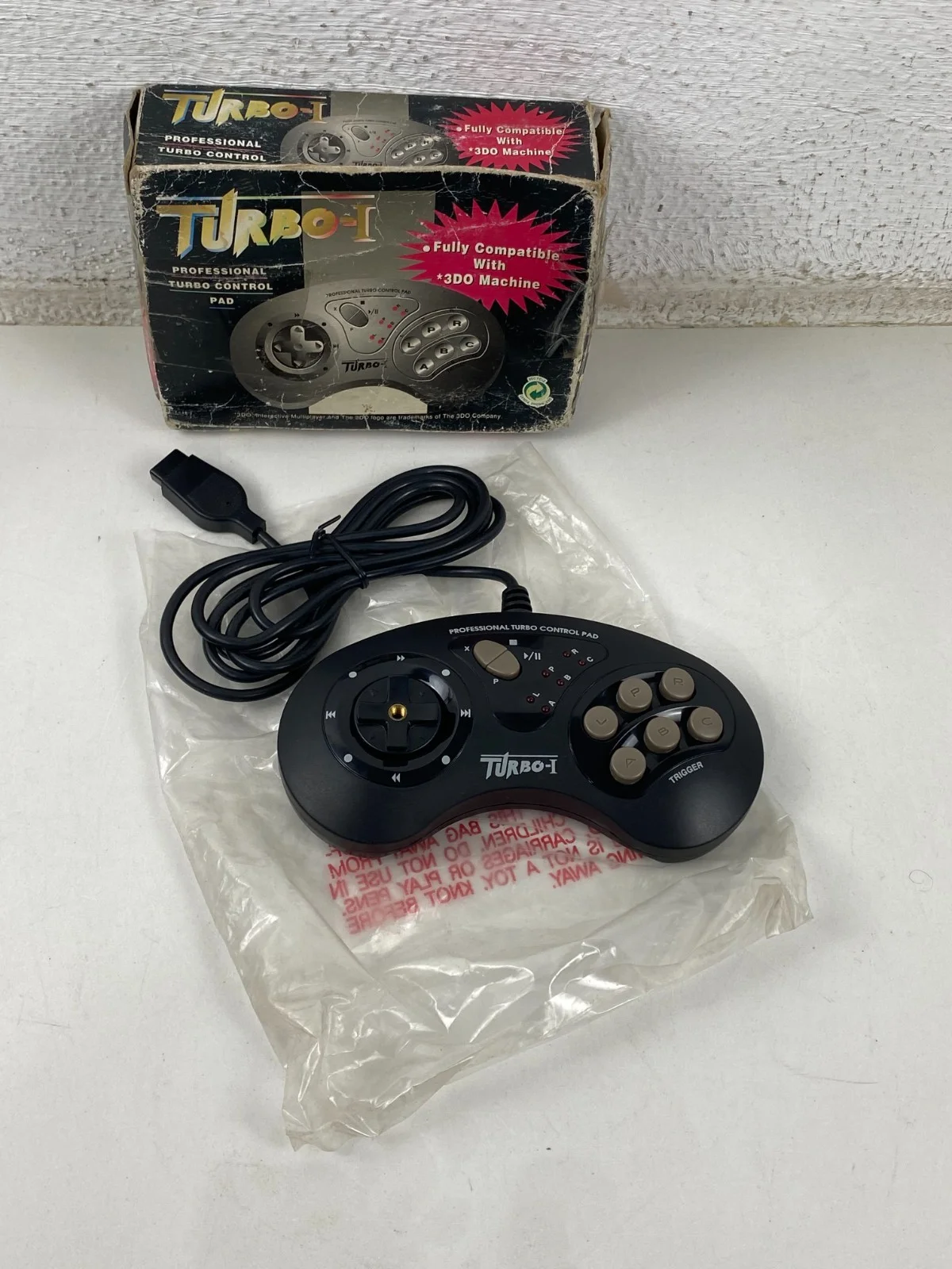 Turbo I 3DO Real Professional Control Pad Controller Game