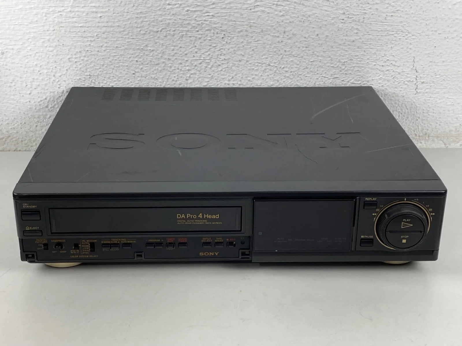 Sony SLV-X700 VHS Video Cassette Player Recorder VCR Mesecam PAL