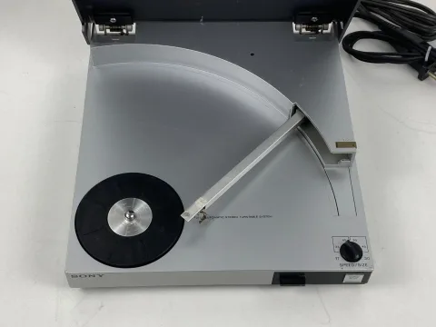 Sony Compact Turntable PS-Q3
