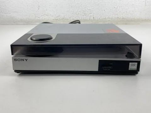 Sony Compact Turntable PS-Q3