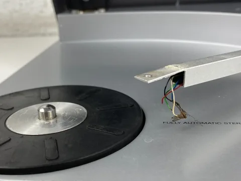 Sony Compact Turntable PS-Q3
