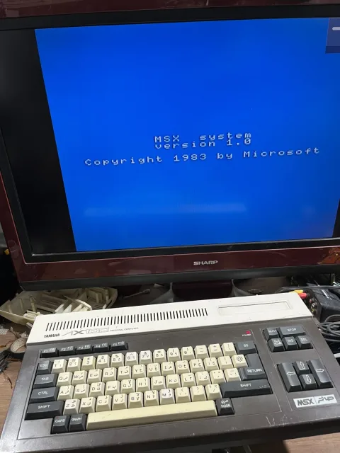 Yamaha MSX Personal Computer AX100 sakhr Arabic &amp English العالميه صخر